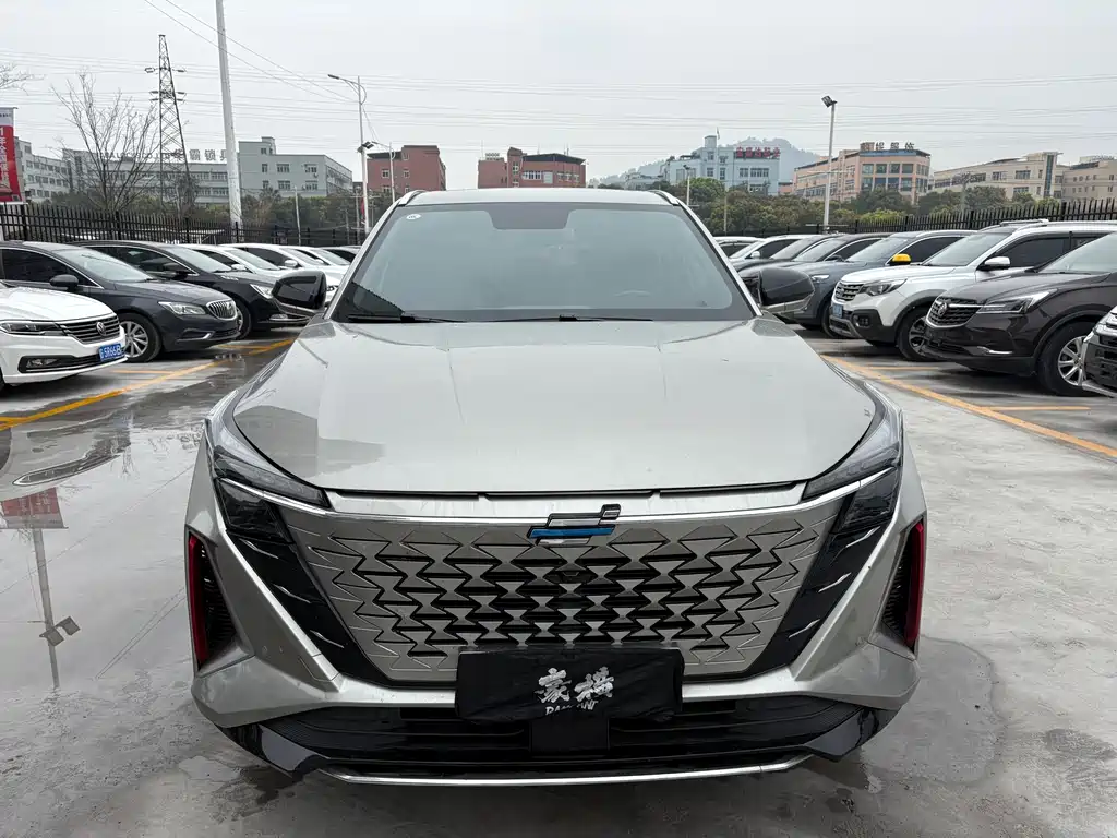 Changan Oushang Changan Oushang Z6 2022 Blue Whale 1.5T DCT Smart Edition 2023 - thumbnail 4