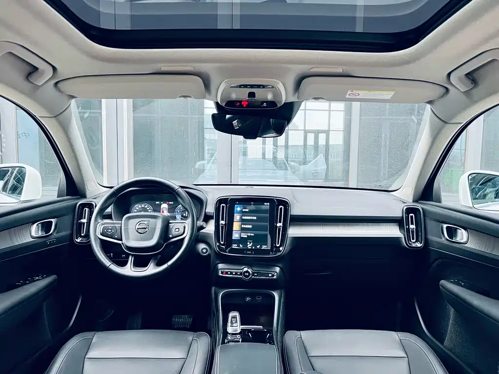 Volvo Volvo XC40 2021 T4 AWD Inscription Luxury 2020 - thumbnail 5