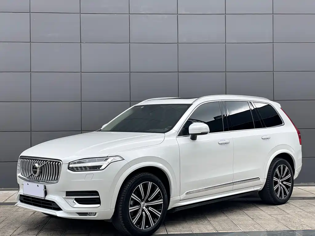 Volvo Volvo XC90 2020 Model Year Facelift T6 Momentum Luxury 7-Seat 2020