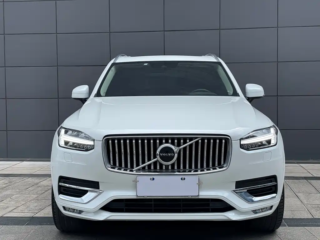Volvo Volvo XC90 2020 Model Year Facelift T6 Momentum Luxury 7-Seat 2020 - thumbnail 2