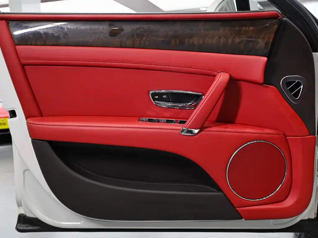 Bentley Bentley Continental GT 2017 4.0T V8 Standard Edition 2019 - thumbnail 11