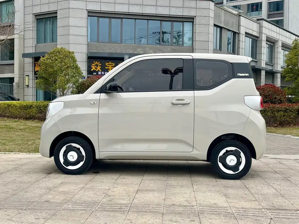 Wuling Motors Wuling Hongguang MINIEV 2024 Model 3rd Generation 215km Youth Edition 2025 - thumbnail 3