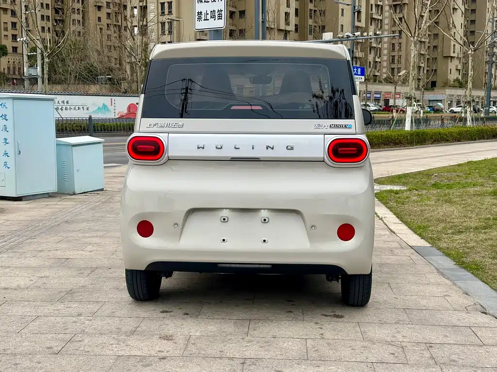 Wuling Motors Wuling Hongguang MINIEV 2024 Model 3rd Generation 215km Youth Edition 2025 - thumbnail 5