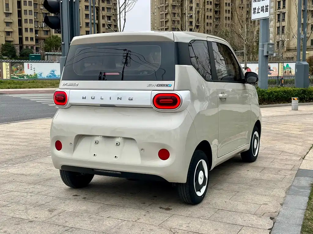 Wuling Motors Wuling Hongguang MINIEV 2024 Model 3rd Generation 215km Youth Edition 2025 - thumbnail 6