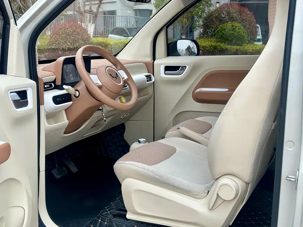 Wuling Motors Wuling Hongguang MINIEV 2024 Model 3rd Generation 215km Youth Edition 2025 - thumbnail 9