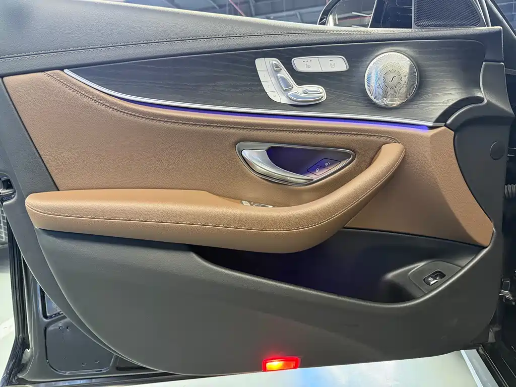 Mercedes-Benz Mercedes-Benz E-Class 2020 E 300 L Sport Luxury Edition 2019 - thumbnail 4