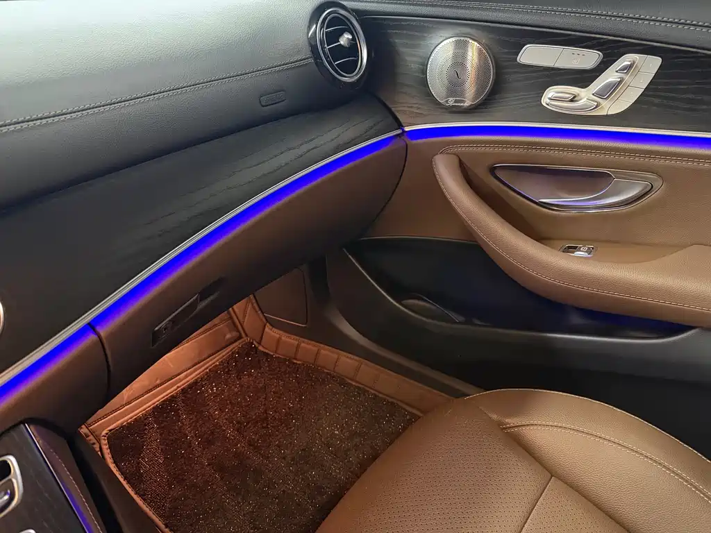 Mercedes-Benz Mercedes-Benz E-Class 2020 E 300 L Sport Luxury Edition 2019 - thumbnail 11