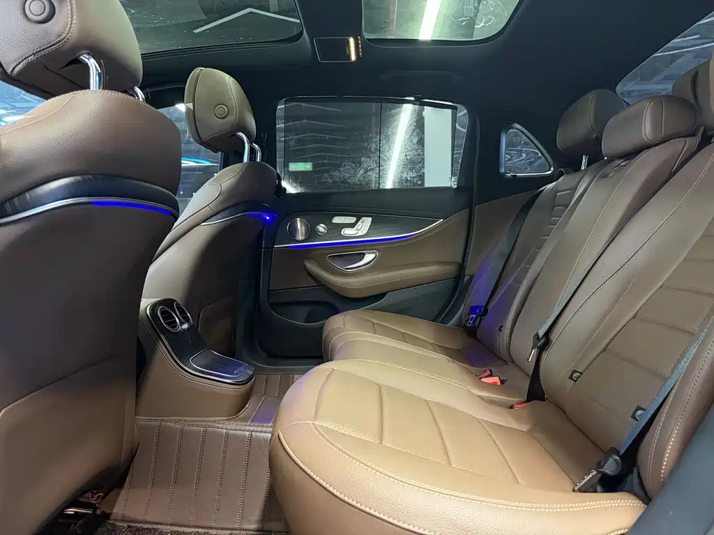 Mercedes-Benz Mercedes-Benz E-Class 2020 E 300 L Sport Luxury Edition 2019 - thumbnail 13