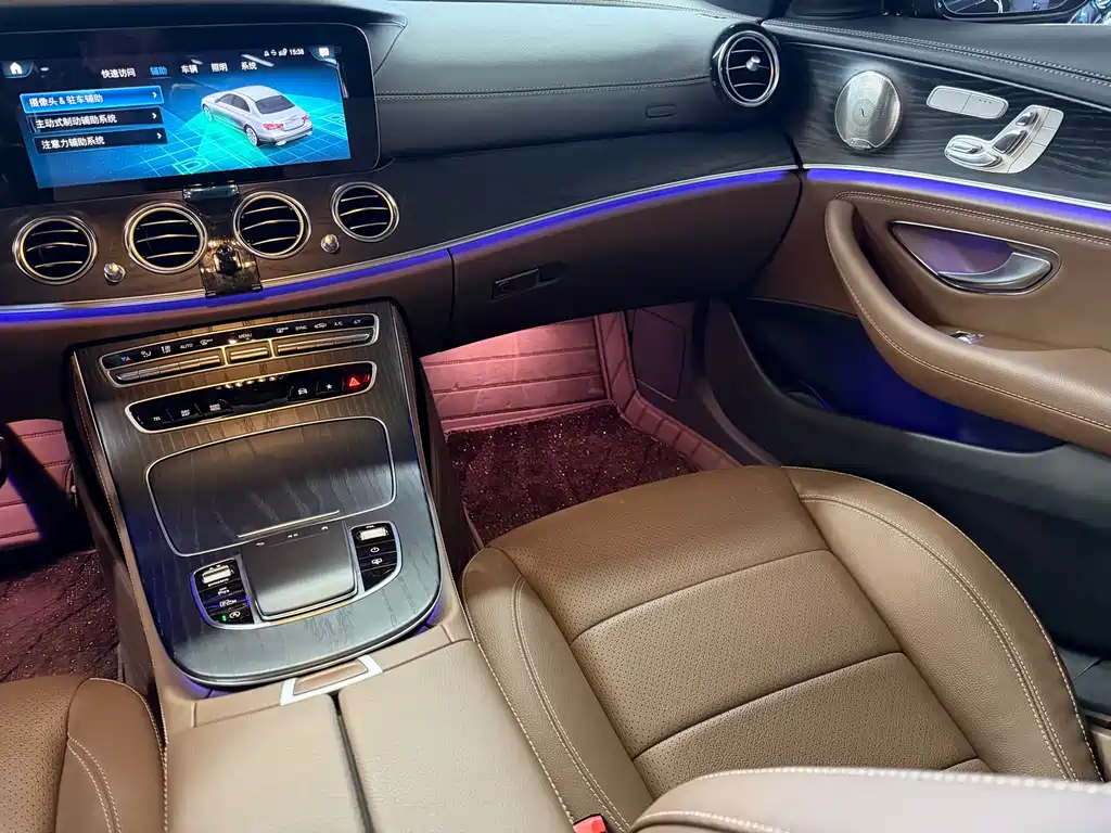 Mercedes-Benz Mercedes-Benz E-Class 2020 E 300 L Sport Luxury Edition 2019 - thumbnail 17