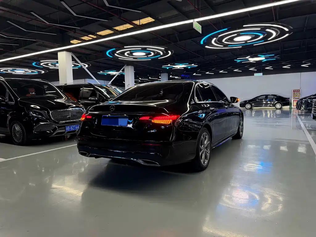 Mercedes-Benz Mercedes-Benz E-Class 2020 E 300 L Sport Luxury Edition 2019 - thumbnail 26