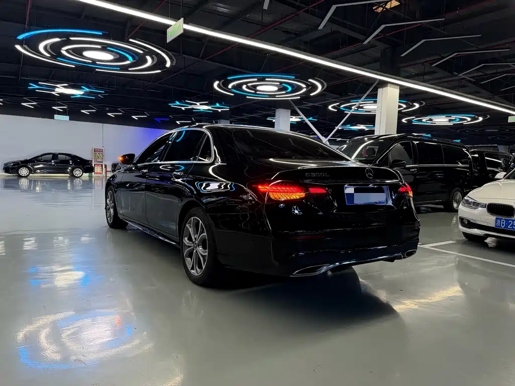 Mercedes-Benz Mercedes-Benz E-Class 2020 E 300 L Sport Luxury Edition 2019 - thumbnail 28