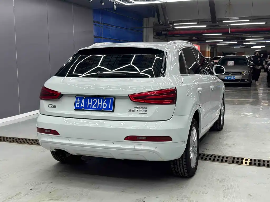Audi Audi Q3 2013 35 TFSI quattro Technology Package 2014 - thumbnail 9
