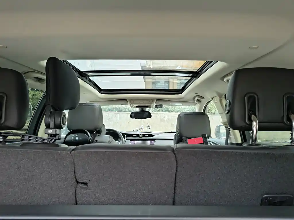 Cadillac Cadillac XT5 2017 Anniversary Edition 25T Technology 2017 - thumbnail 14