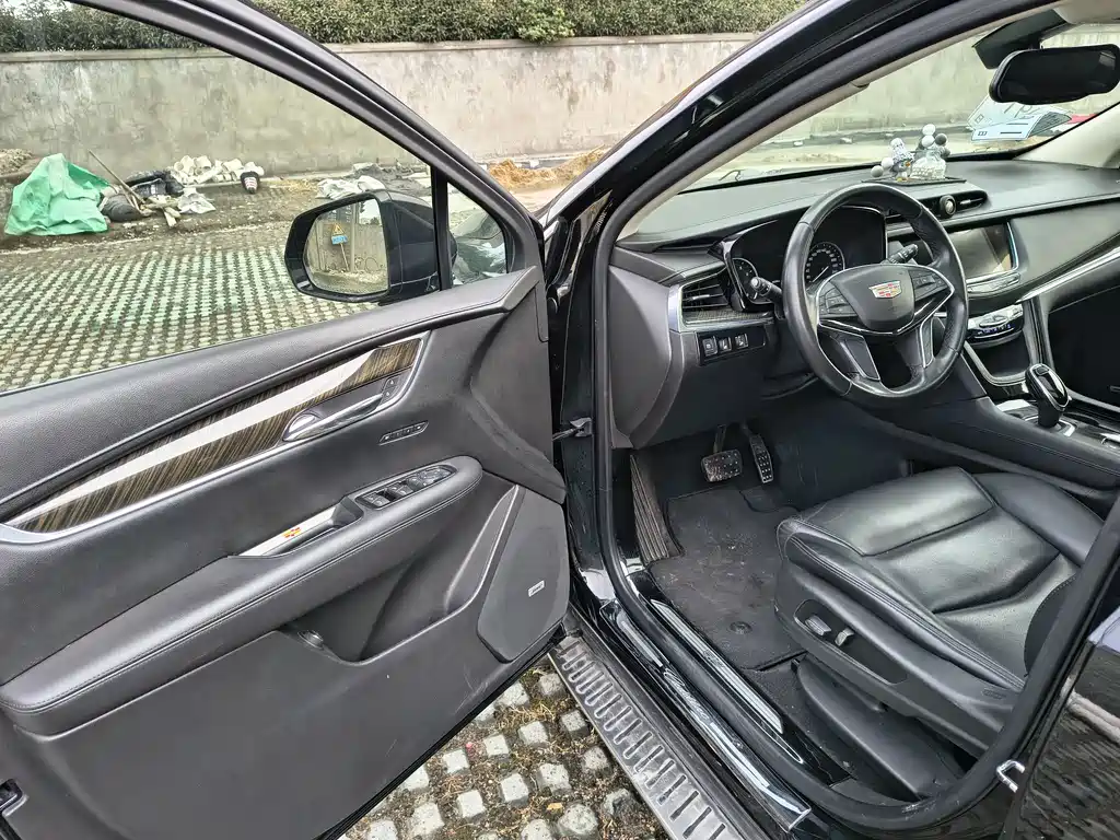 Cadillac Cadillac XT5 2017 Anniversary Edition 25T Technology 2017 - thumbnail 19