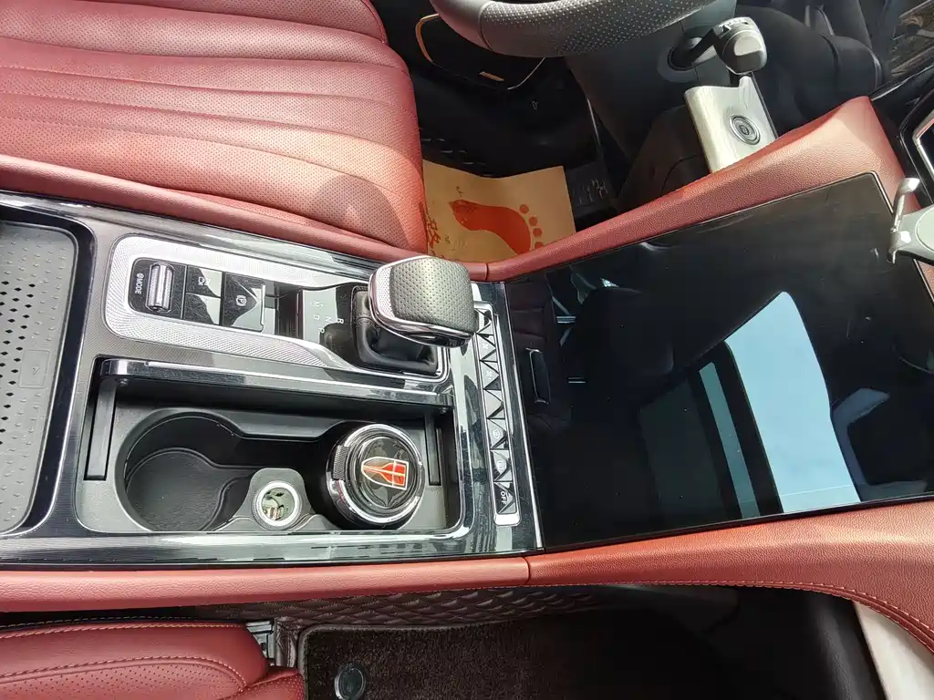 Hongqi Hongqi H5 2024 2.0T Automatic Intelligent Connectivity Flag Enjoyment Edition 2024 - thumbnail 7