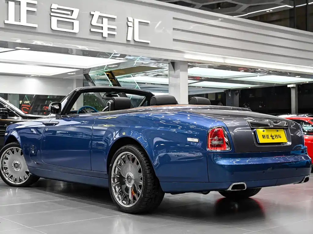 Rolls-Royce Phantom 2007 6.7L Soft-Top Convertible 2012 - thumbnail 8