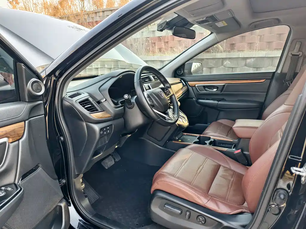 Honda Honda CR-V 2021 240TURBO CVT Front-Wheel Drive Style Edition 2022 - thumbnail 7