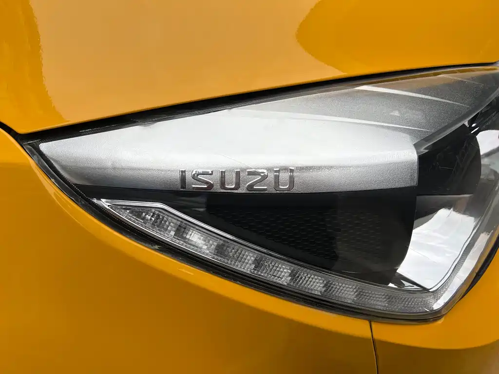 Isuzu TAGA DaKa 2021 1.8T Gasoline Manual 4WD Luxury Long Wheelbase CE18 2022 - thumbnail 19