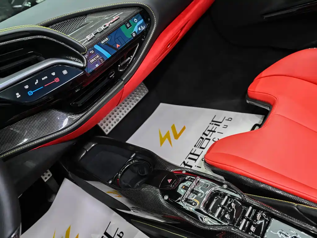 Ferrari Ferrari SF90 2021 3.9T V8 Spider 2025 - thumbnail 13