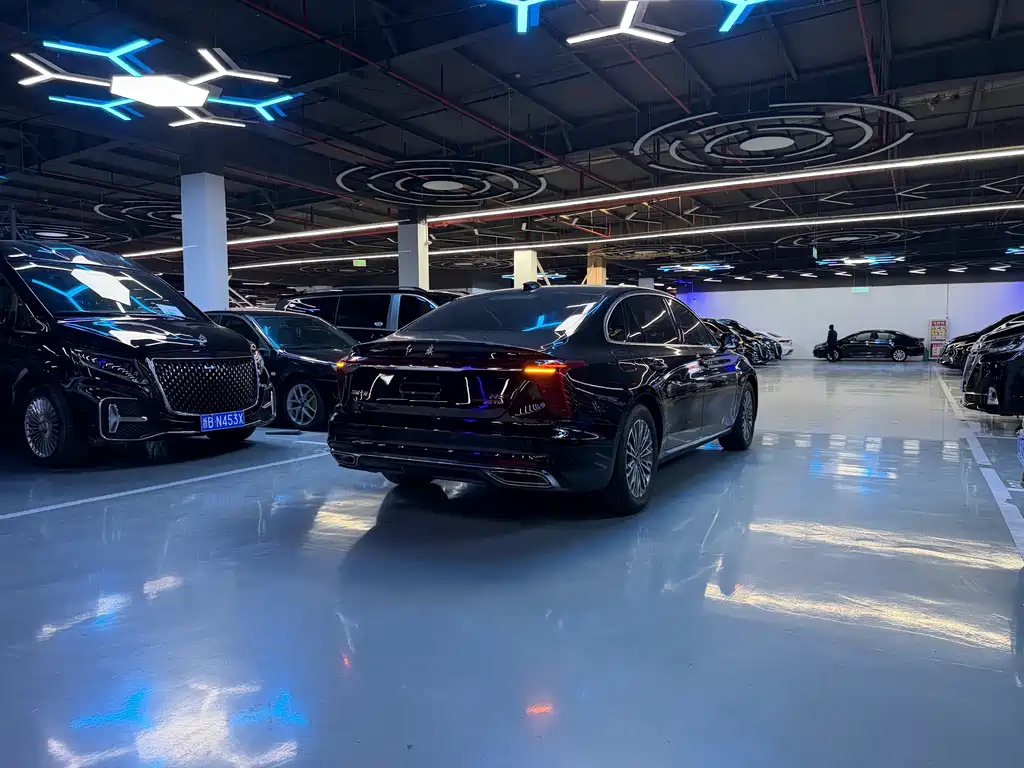 Hongqi Hongqi H5 2025 1.5T DCT Flag Rhythm Edition 2025 - thumbnail 26