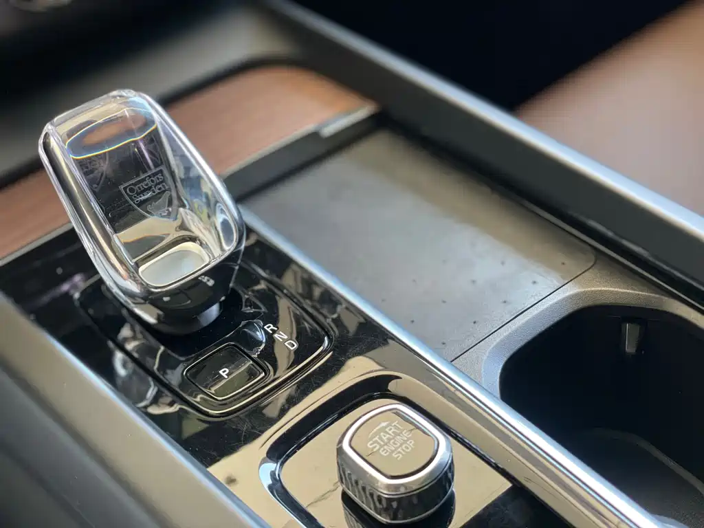 Volvo Volvo XC60 2022 B5 AWD Momentum Luxury Edition 2022 - thumbnail 28