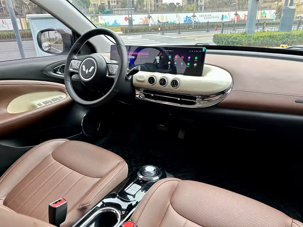 Wuling Motors Wuling Binguo 2023 333km Lingxi Smart Connect+ Edition 2023 - thumbnail 7