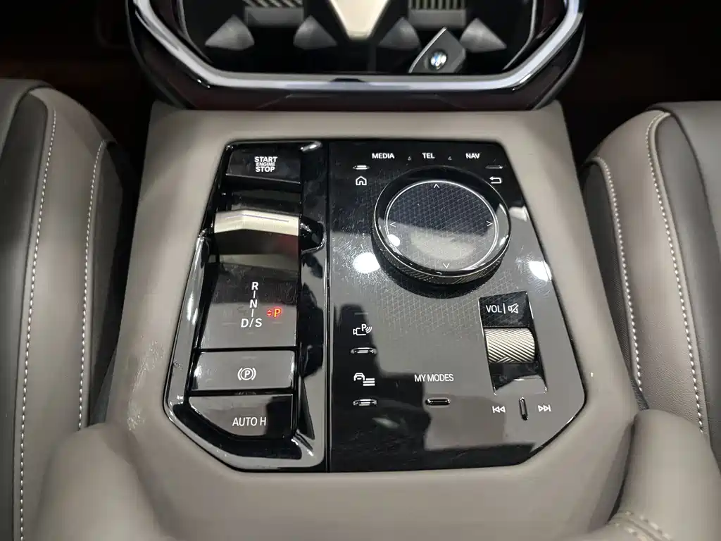 BMW BMW X3 2025 xDrive30L Leading Model M Sport Package 2025 - thumbnail 20