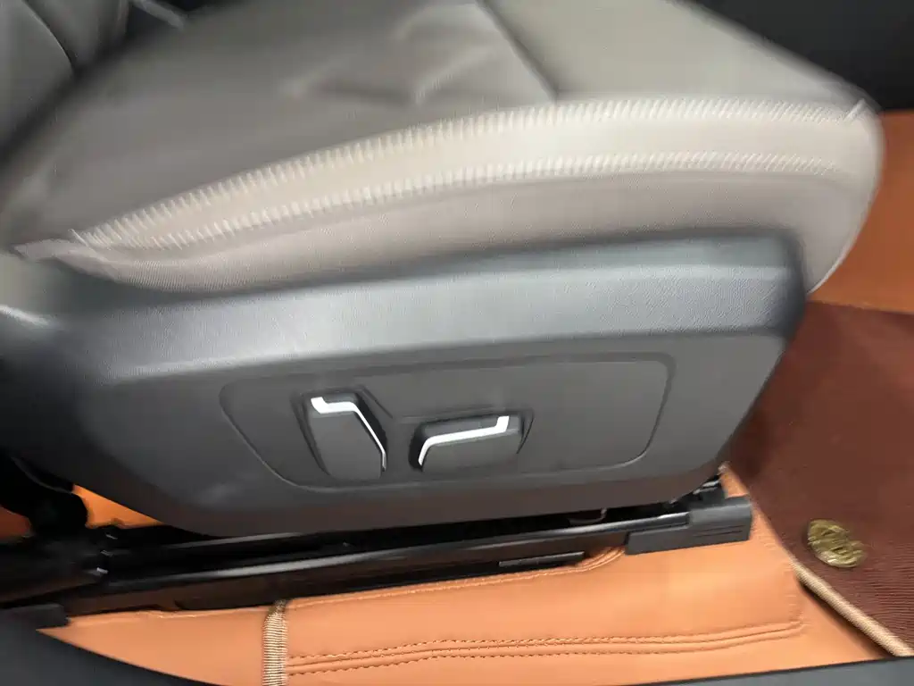 BMW BMW X3 2025 xDrive30L Leading Model M Sport Package 2025 - thumbnail 28
