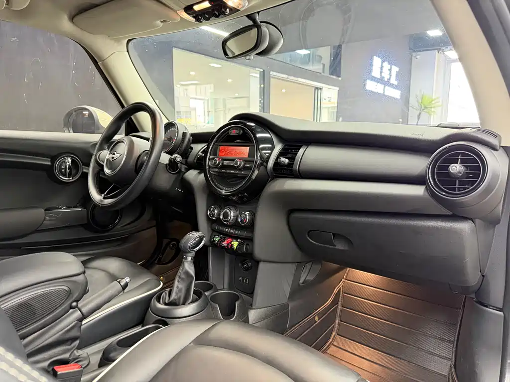 MINI MINI 2014 1.2T ONE 2016 - thumbnail 7