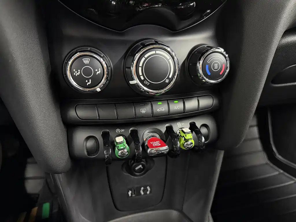 MINI MINI 2014 1.2T ONE 2016 - thumbnail 16