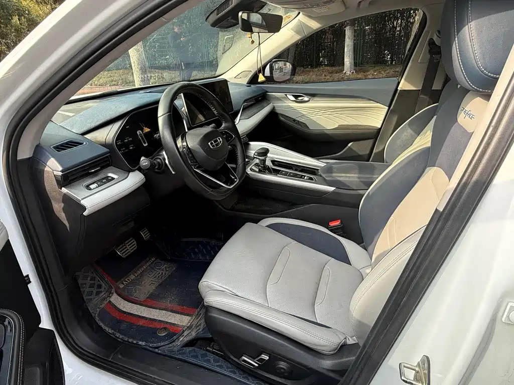 Geely Auto Geely Starray 2021 2.0TD Premium 2021 - thumbnail 4