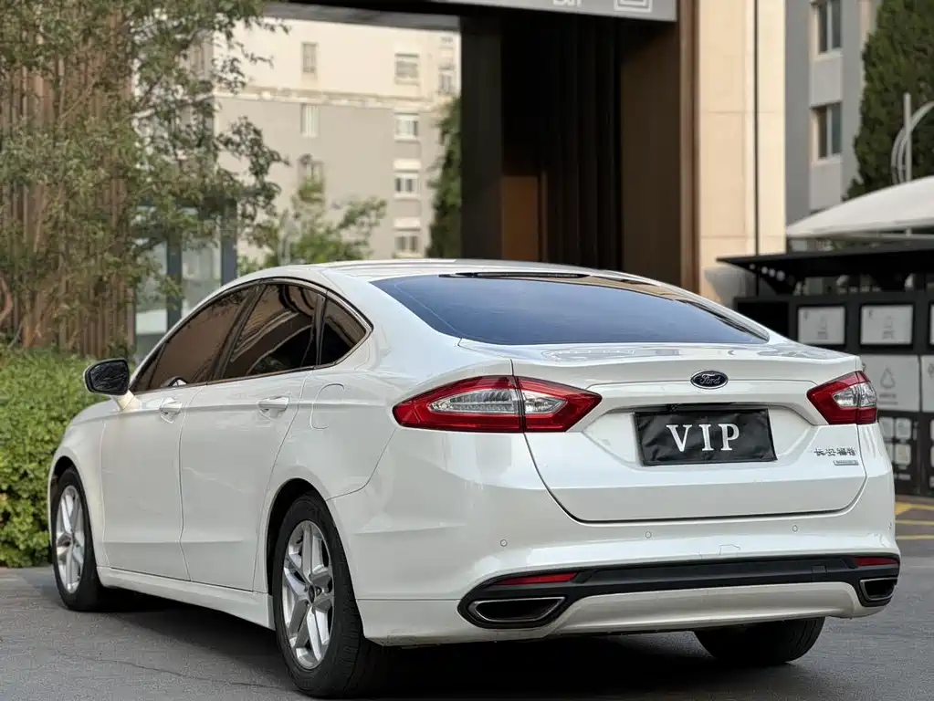 Ford Ford Mondeo 2013 1.5L GTDi180 Fashion Edition 2016 - thumbnail 4