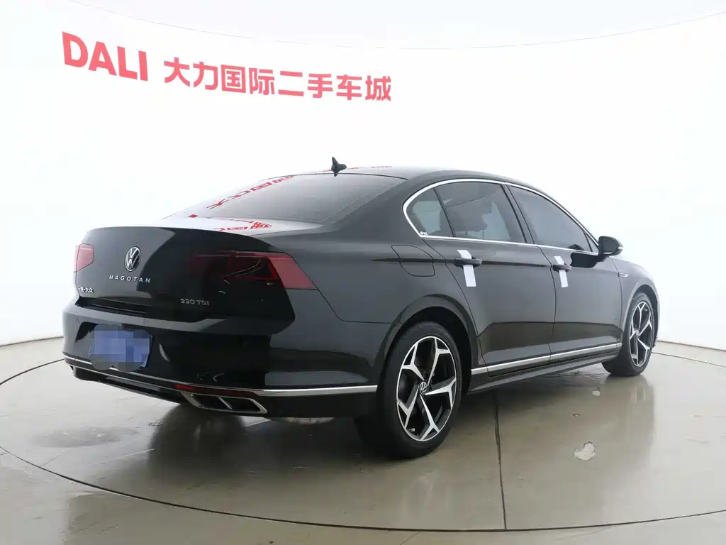 Volkswagen Magotan 2023 2 Million Units Anniversary Edition 330TSI DSG Luxury Model 2023 - thumbnail 15