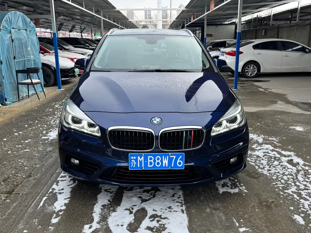 BMW BMW 2 Series Touring 2016 218i Sport Design Package 2018 - thumbnail 2