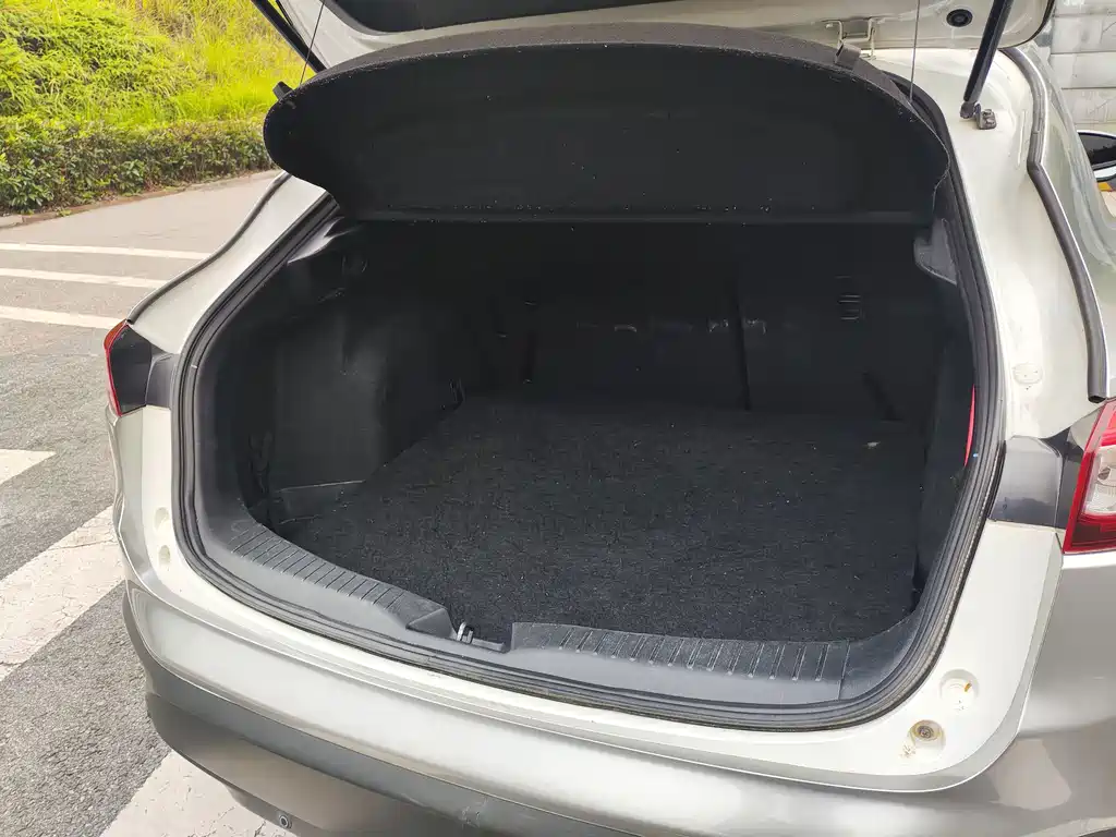 Mazda Mazda CX-4 2018 2.0L Automatic 2WD Skyactive Version China V Emission Standard 2018 - thumbnail 10