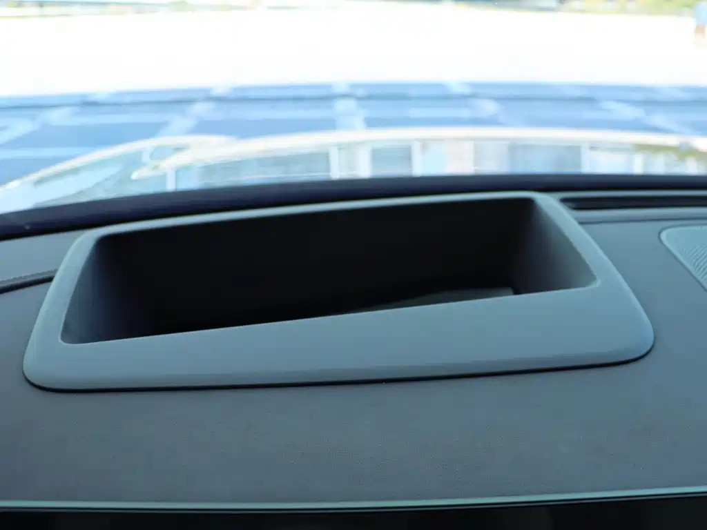 AITO M9 Aito M9 2025 Extended Range Ultra 52kWh 4-seater 2025 - thumbnail 11