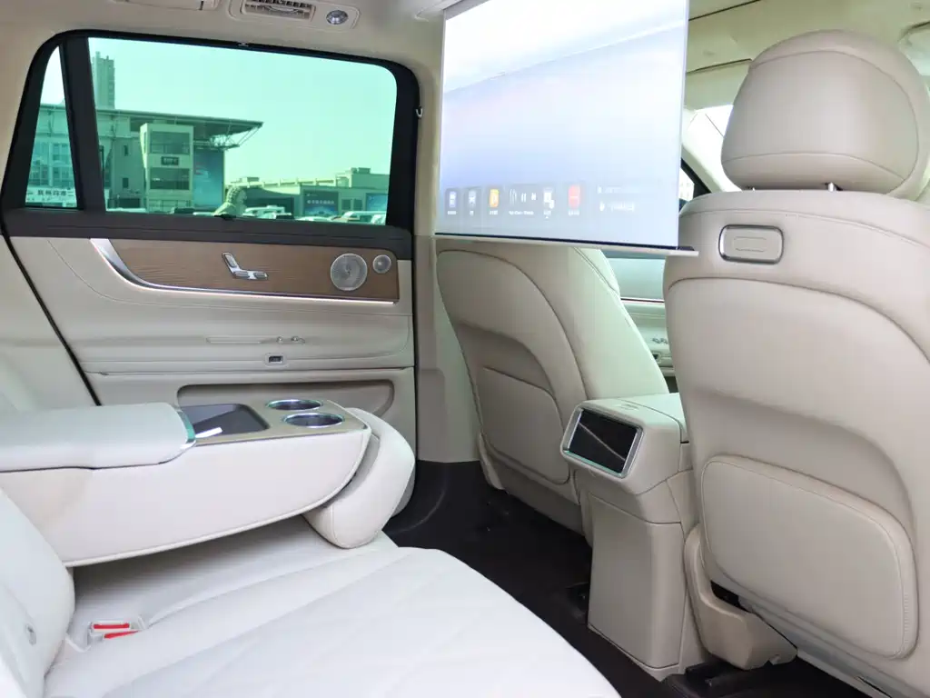 AITO M9 Aito M9 2025 Extended Range Ultra 52kWh 4-seater 2025 - thumbnail 20