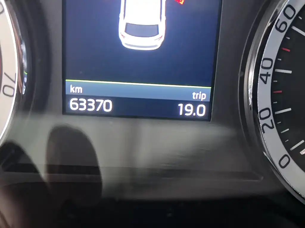 Skoda Kodiaq 2018 Facelift TSI330 7-seat 2WD Luxury Technology Edition 2018 - thumbnail 10