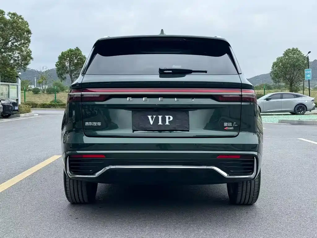 Geely Auto Geely Xingyue L 2025 Edition Oriental Luminary 2.0TD Automatic AWD Moon Gazing Version 2024 - thumbnail 8