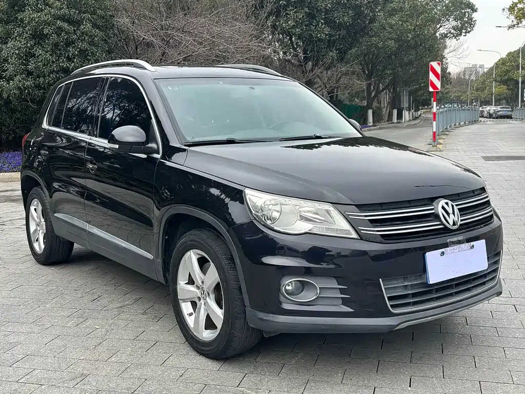 Volkswagen Tiguan 2013 1.8TSI Automatic 2WD Luxury Edition 2013 - thumbnail 3