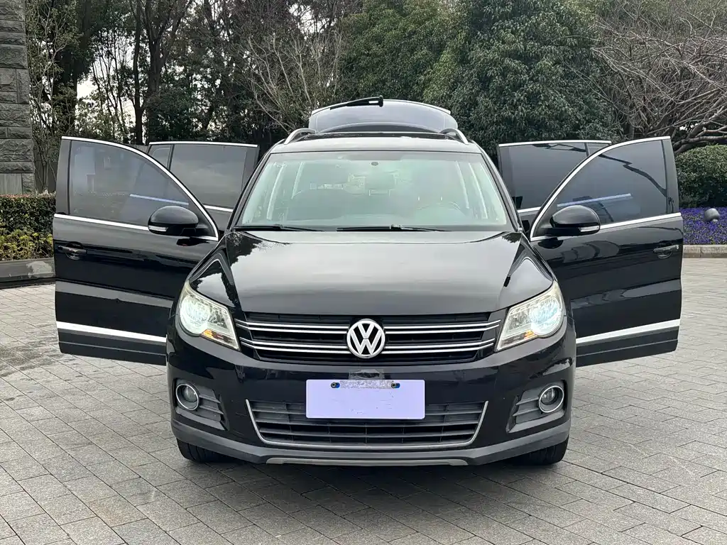 Volkswagen Tiguan 2013 1.8TSI Automatic 2WD Luxury Edition 2013 - thumbnail 8