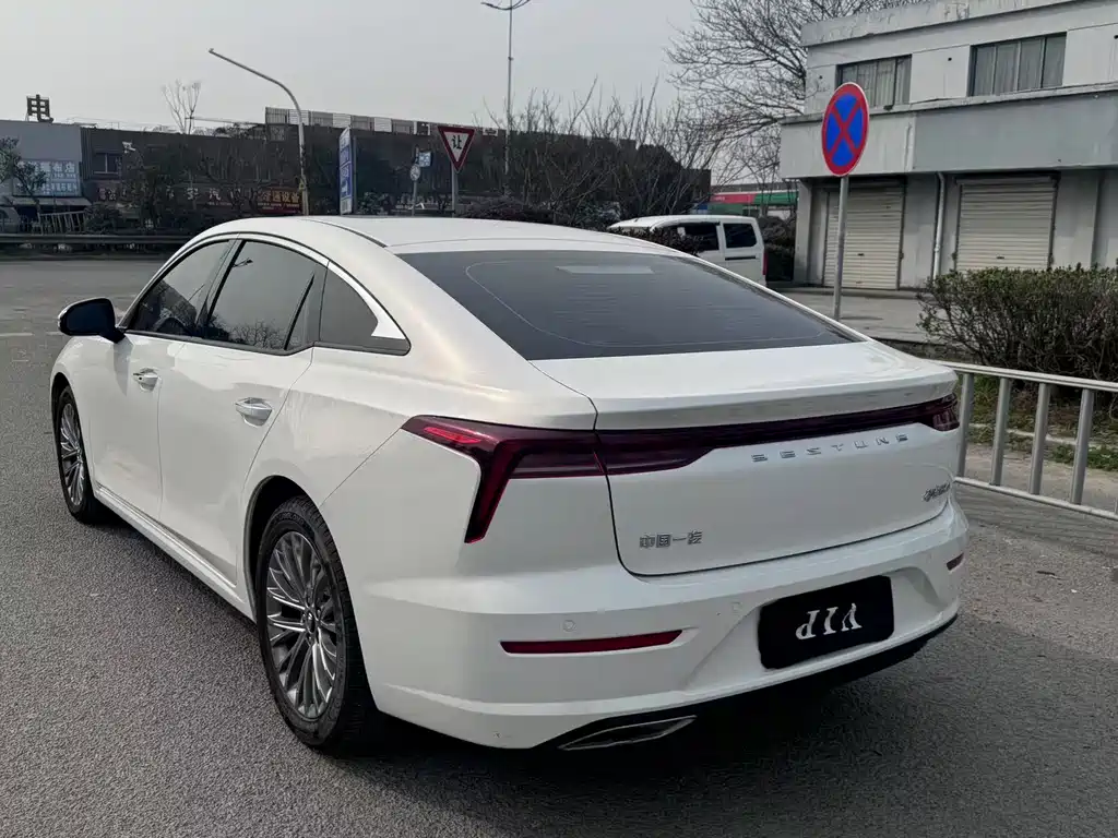 Bestune Bestune B70 2021 1.5T Automatic Enjoy Edition 2022 - thumbnail 12