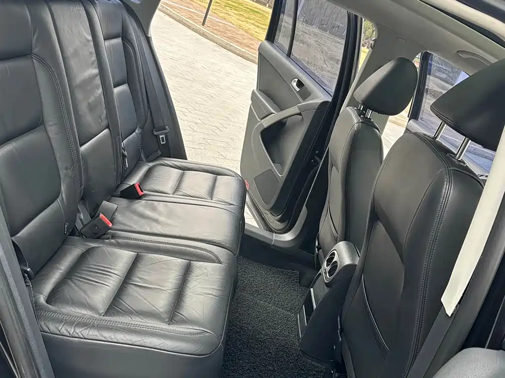 Volkswagen Tiguan 2013 1.8TSI Automatic 2WD Luxury Edition 2013 - thumbnail 17