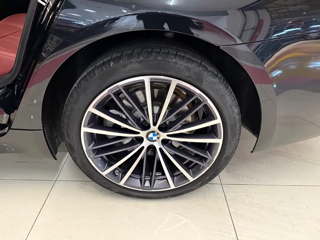 BMW BMW 5 Series 2022 530Li Leading Model M Sport Package 2022 - thumbnail 14