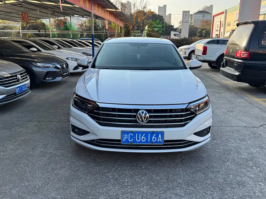 Volkswagen Volkswagen Sagitar 2019 280TSI DSG Comfort Model VI 2019 - thumbnail 2