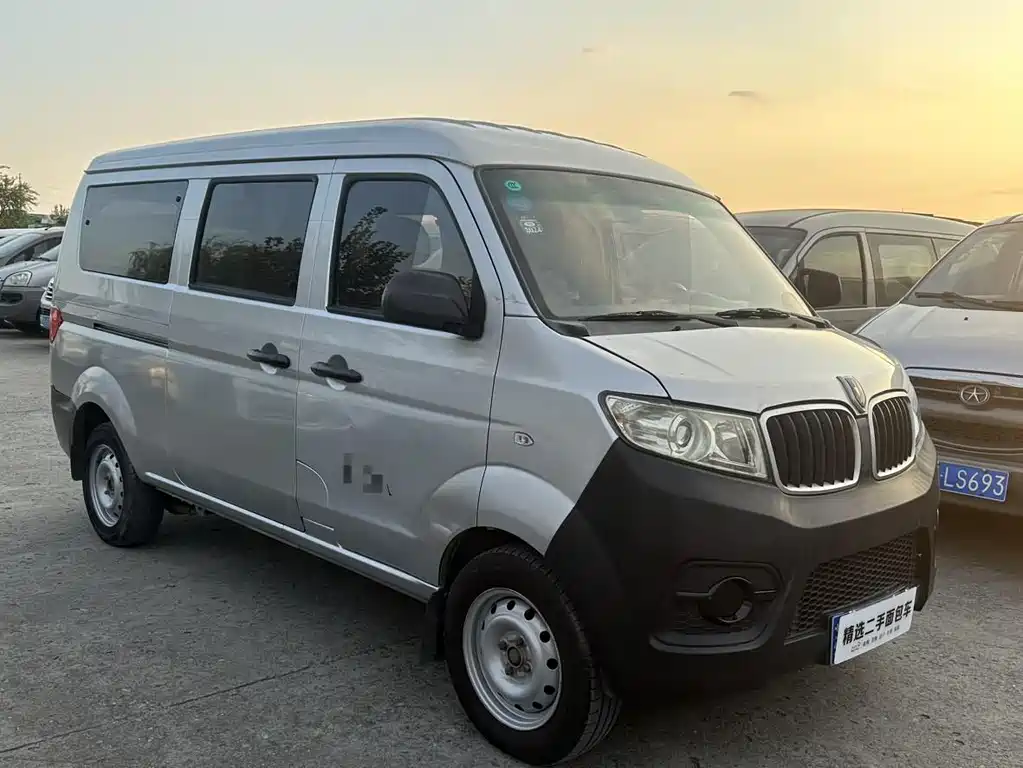Jinbei Haima X30 2018 1.5L Comfort DLCG14 2018 - thumbnail 2