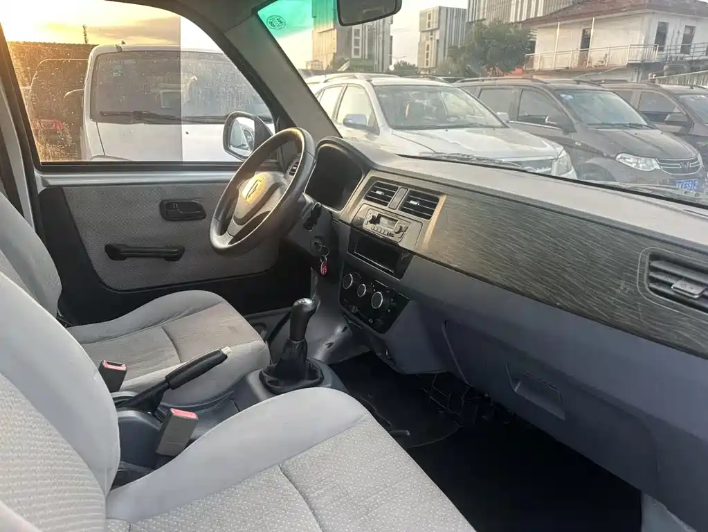 Jinbei Haima X30 2018 1.5L Comfort DLCG14 2018 - thumbnail 6