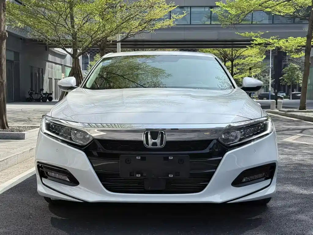Honda Honda Accord 2018 260TURBO Luxury Edition China V 2021 - thumbnail 2