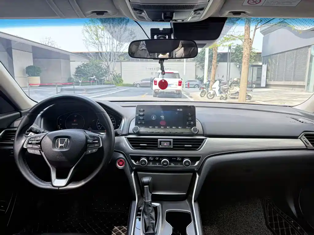 Honda Honda Accord 2018 260TURBO Luxury Edition China V 2021 - thumbnail 6