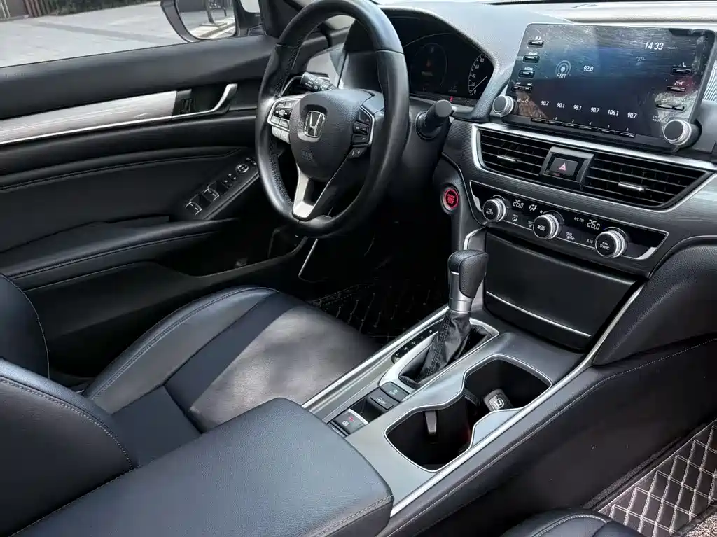 Honda Honda Accord 2018 260TURBO Luxury Edition China V 2021 - thumbnail 8